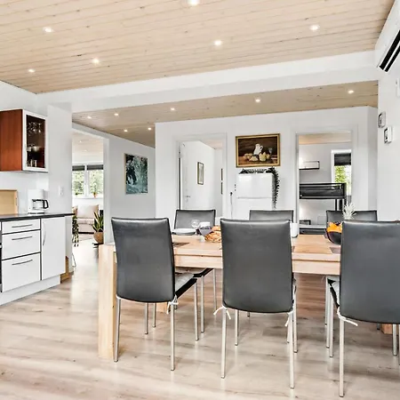 Dom wakacyjny Beautiful In With Wifi *